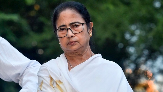 Mamata Banerjee Declares COVID-19 Endemic, Signals Robust Healthcare Response